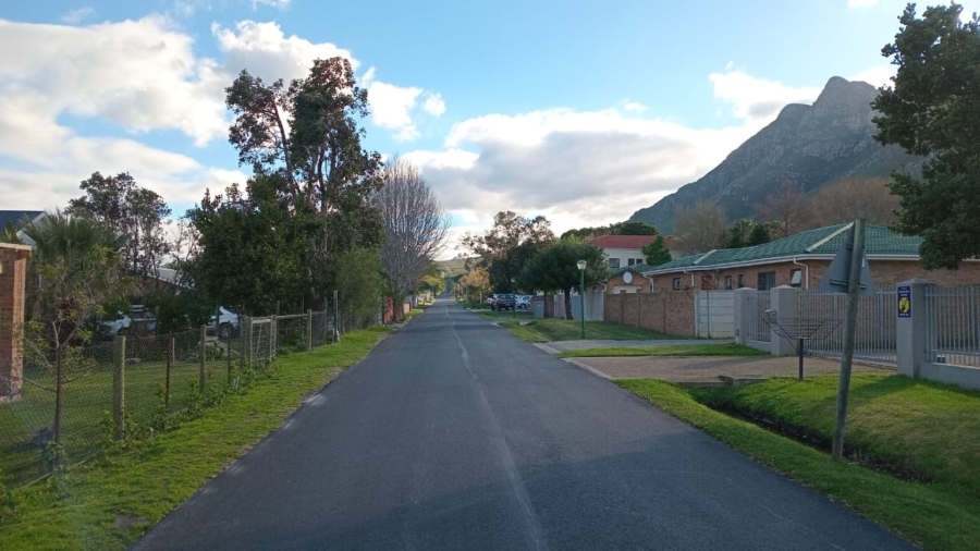 2 Bedroom Property for Sale in Kleinmond Western Cape